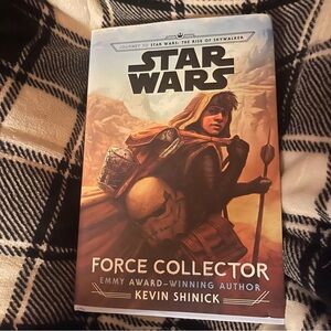 Journey to Star Wars: The Rise of Skywalker: Force Collector